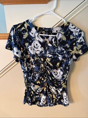 Alfani Blue Navy White Floral Ruched V-Neck Tee